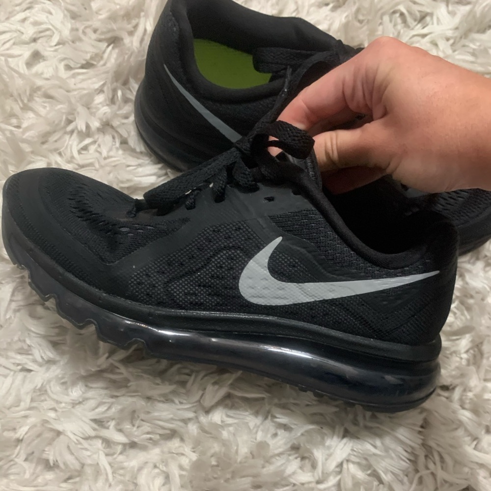 Womans Nike’s